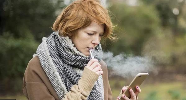英国一地方议会给孕妇免费提供电子烟，称是为了帮孕妇戒烟